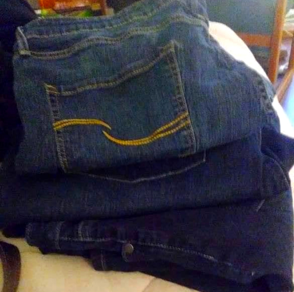 2 pairs of size 20 women jeans